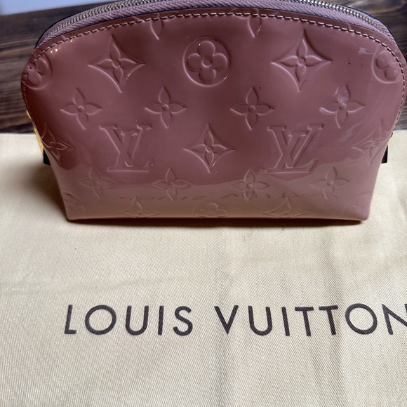 Louis Vuitton mauve Monogram cosmetic bag - Picture 10 of 14